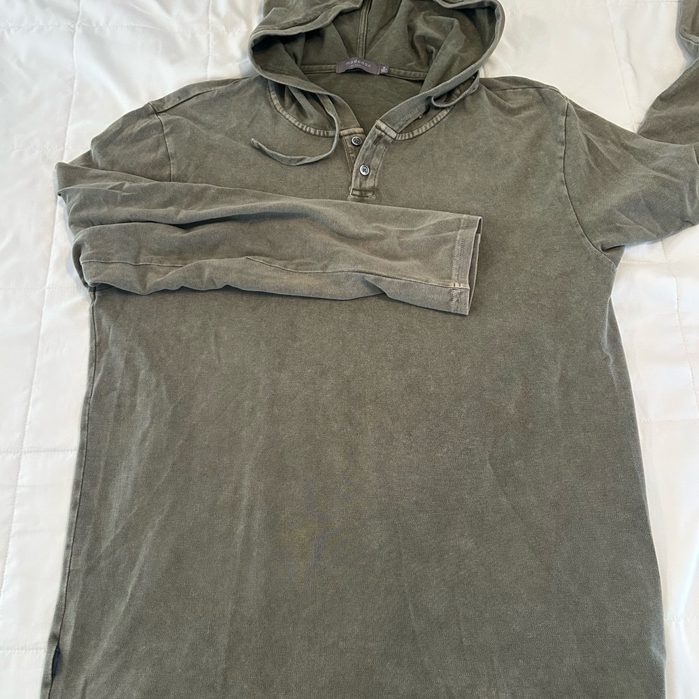 MODODOC • Men's light weight hoodie